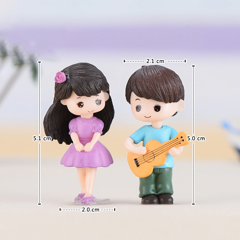 ตุ๊กตาคู่รักกีตาร์จิ๋ว ชายหญิง - Car Accessories Xmas บทวิจารณ์และราคา
